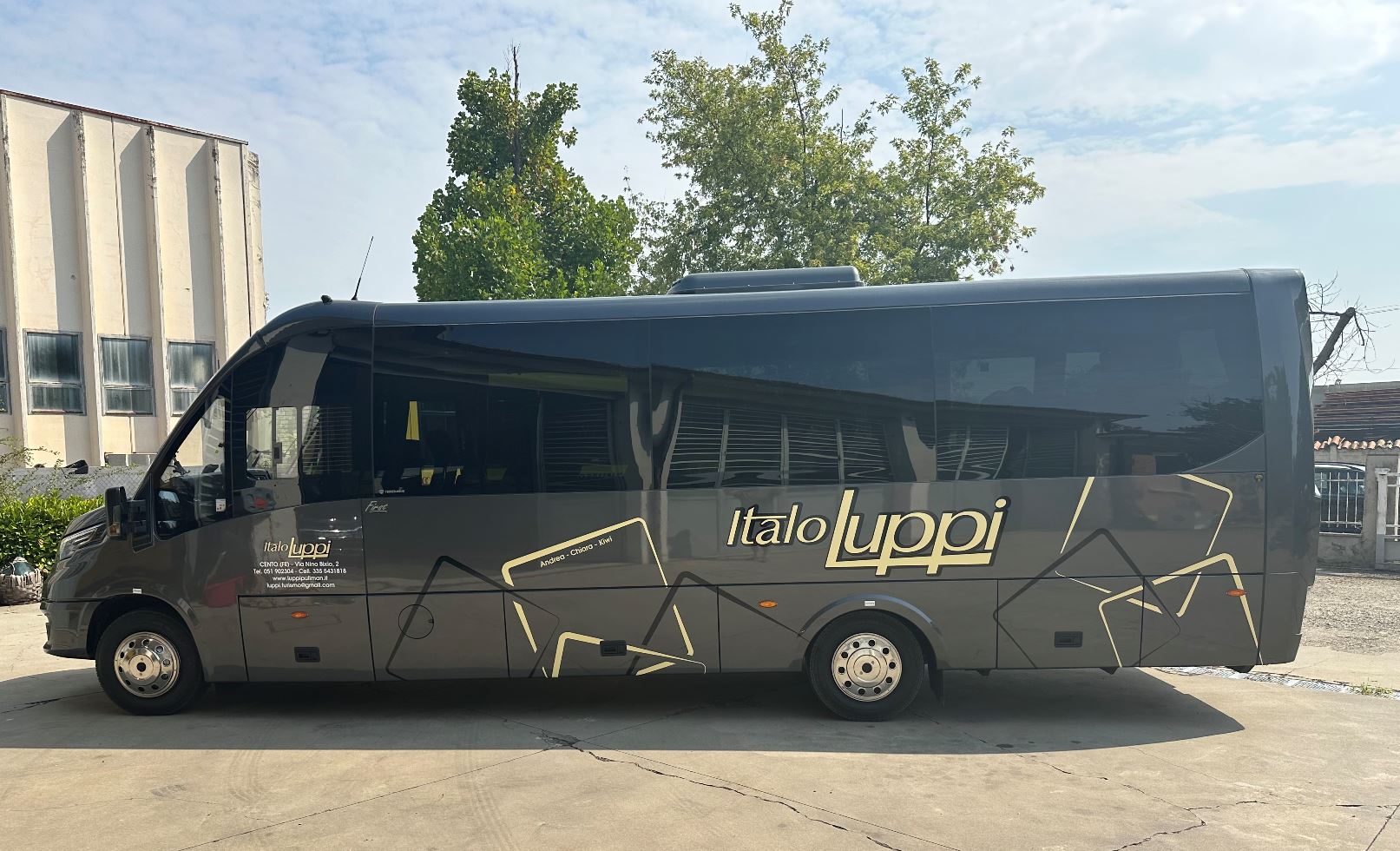 Luppi Pullman Cento 03